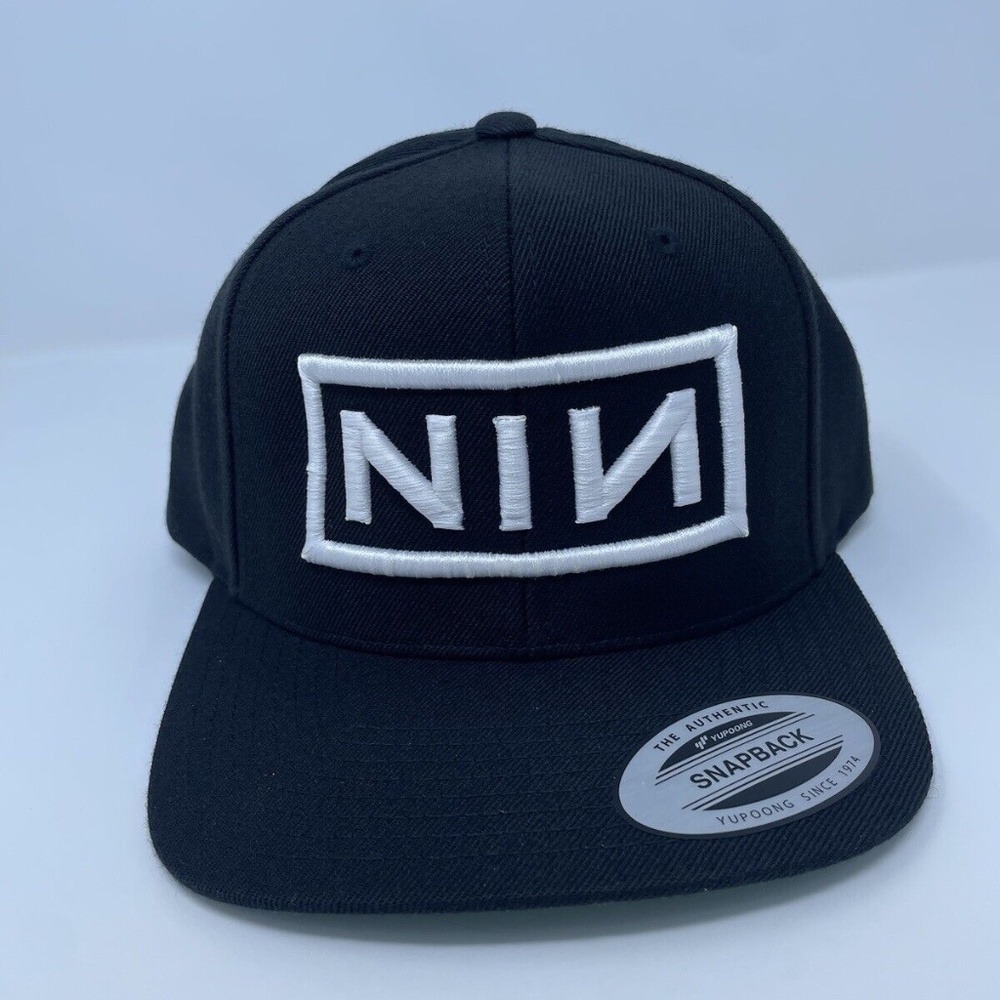 Nine Inch Nails Hat NIN Rock Hall Of Fame Snapback White *RARE*